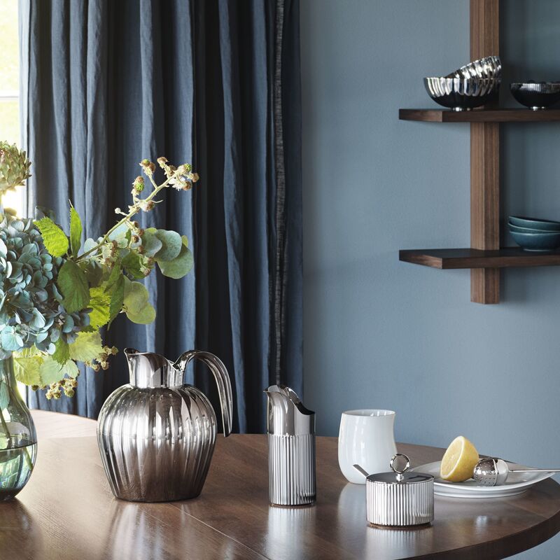 Sokerikulho ja lusikka