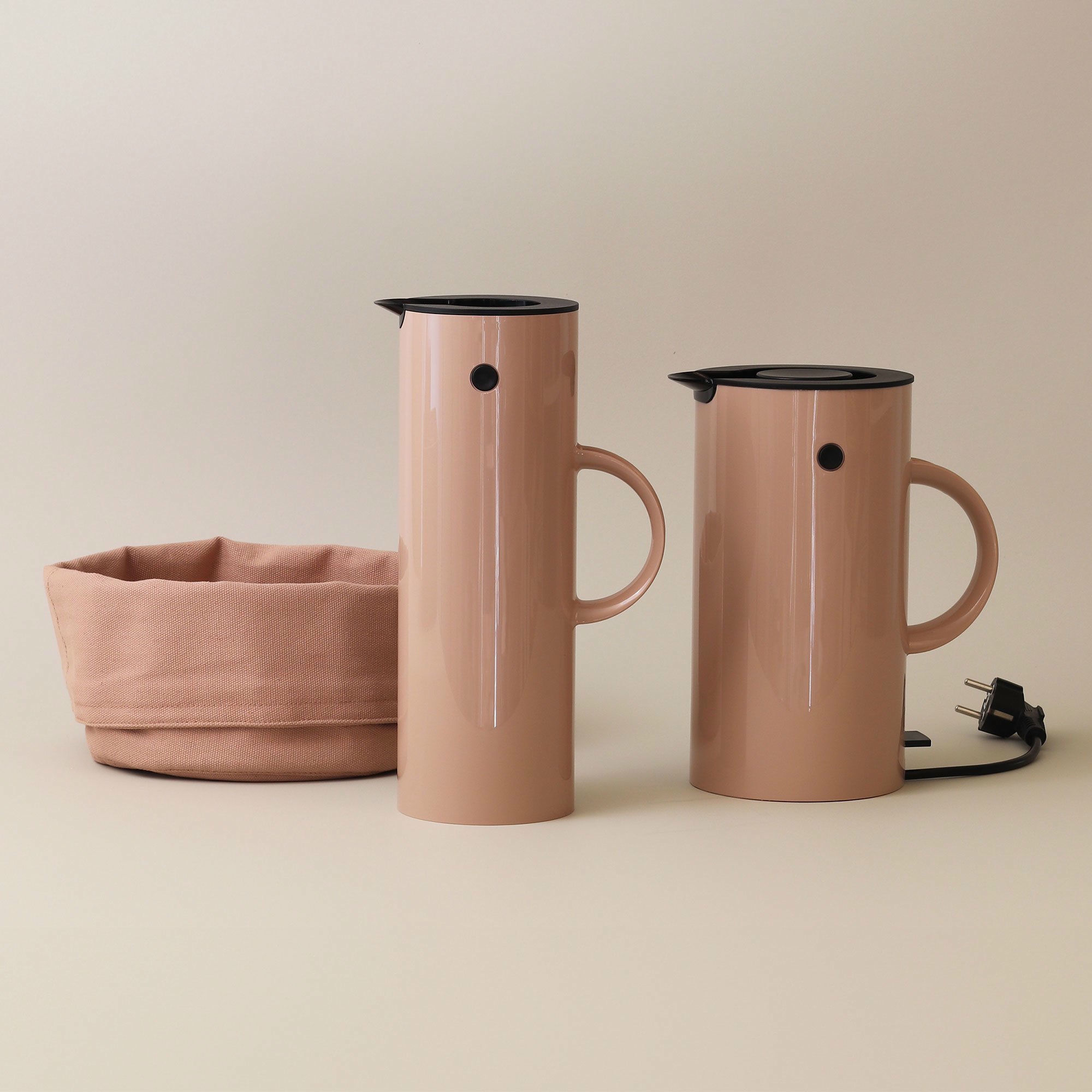 Alternativ bild 1 för Stelton - EM77 vattenkokare 1,5 L heather