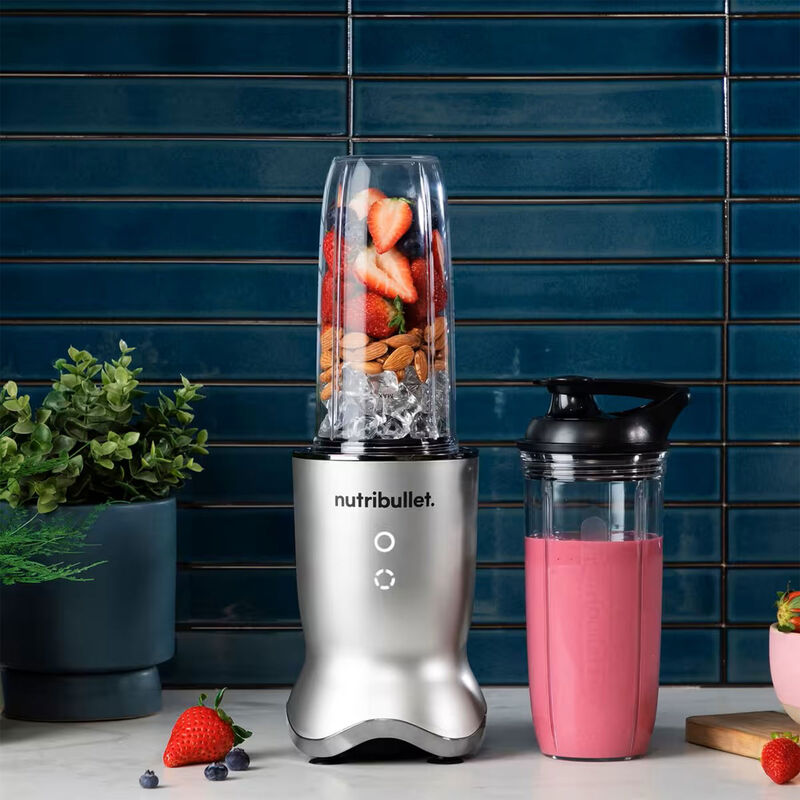 Ultra NB1206S personal blender med proteinpulver