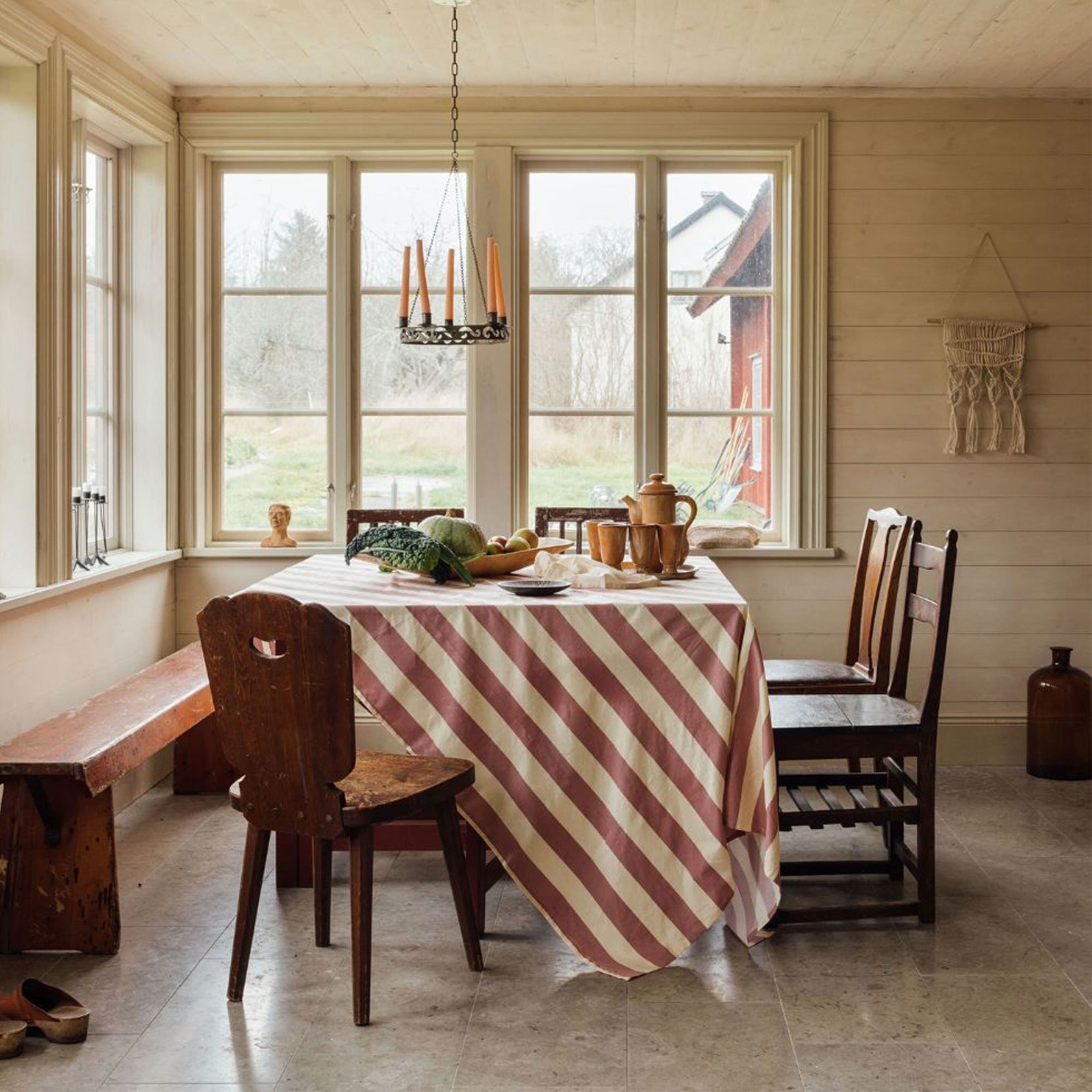 midnatt-65300-67745-6