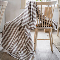 Bred rand bordsduk 145x300 cm, mullvad/vit