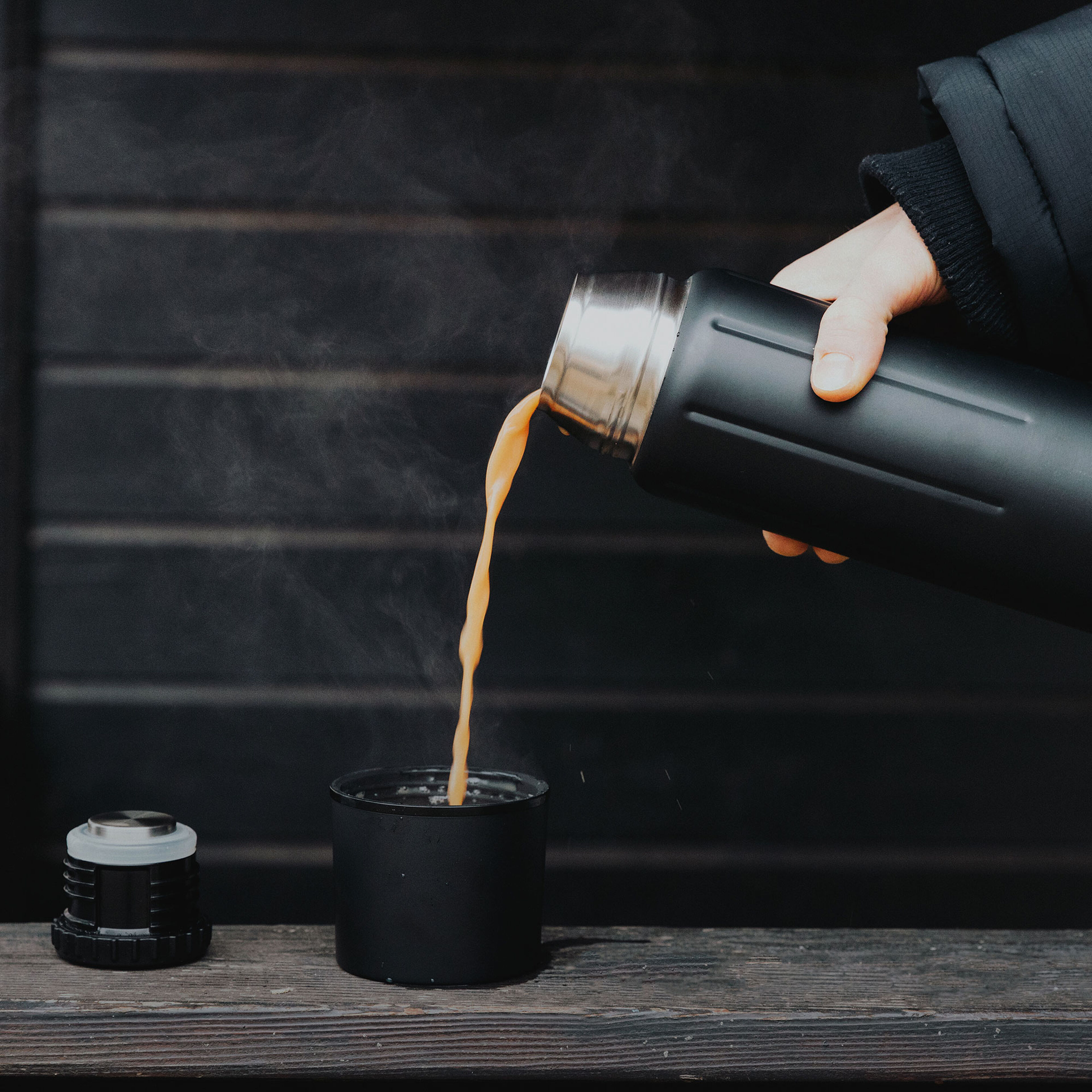 SIGG Gemstone IBT termospullo 0,75 litraa, obsidian