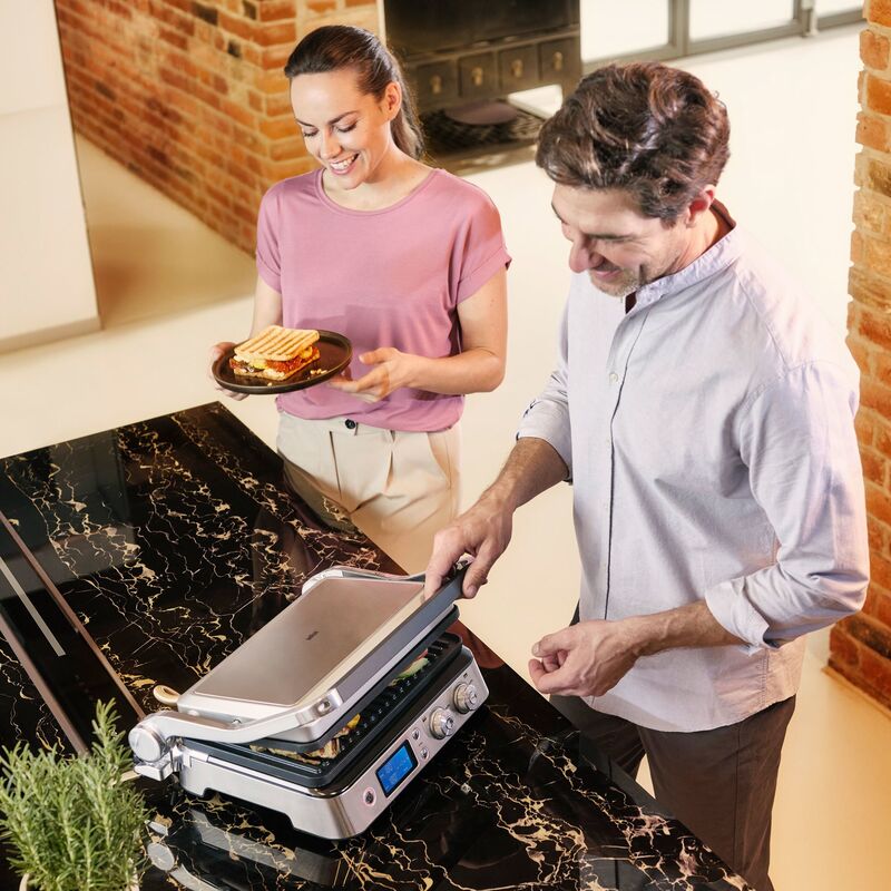 CG9047 MultiGrill 9 kontaktigrilli, hopea