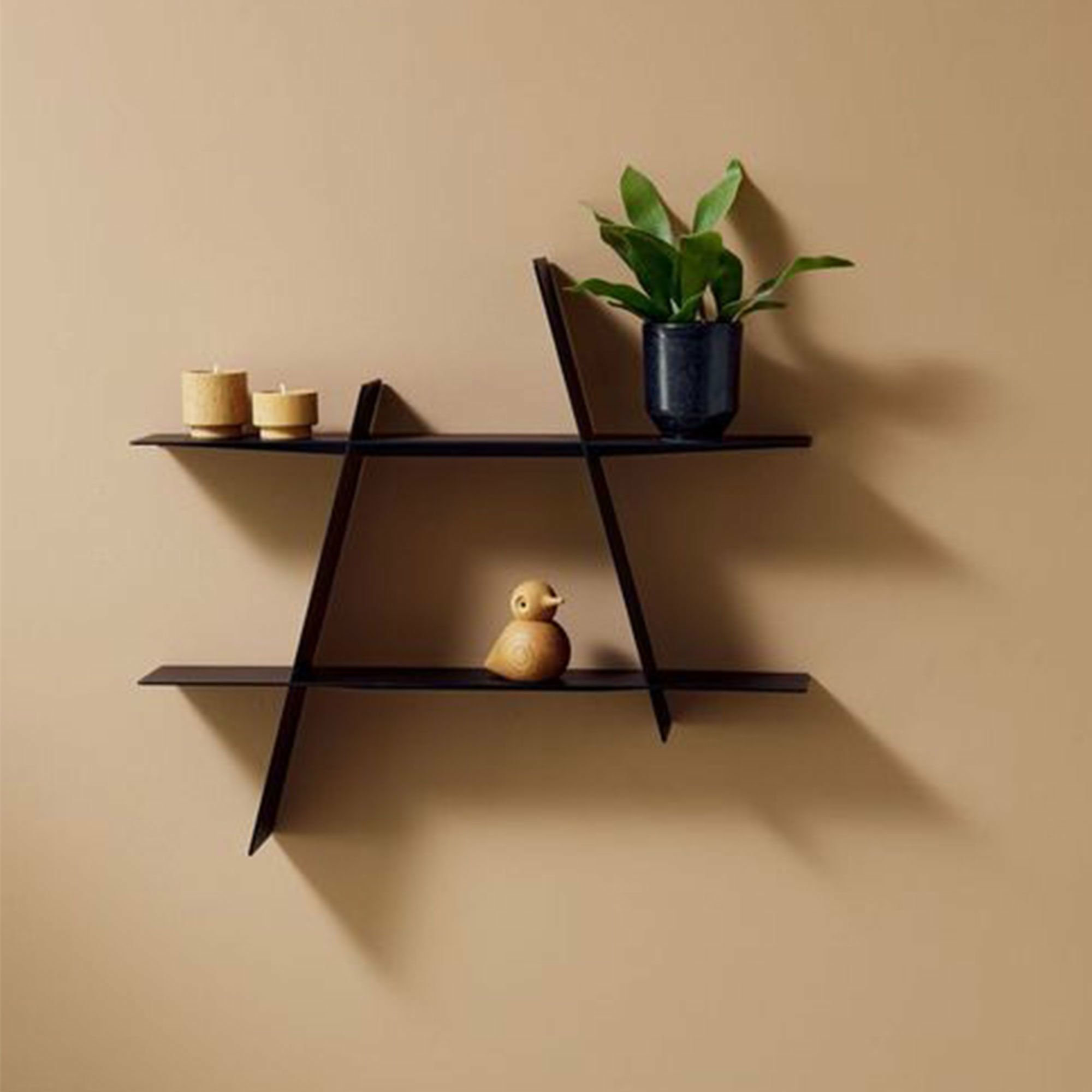 Alternativ bild 1 för Andersen Furniture A-Shelf vägghylla Medium 52x9x46 cm Black