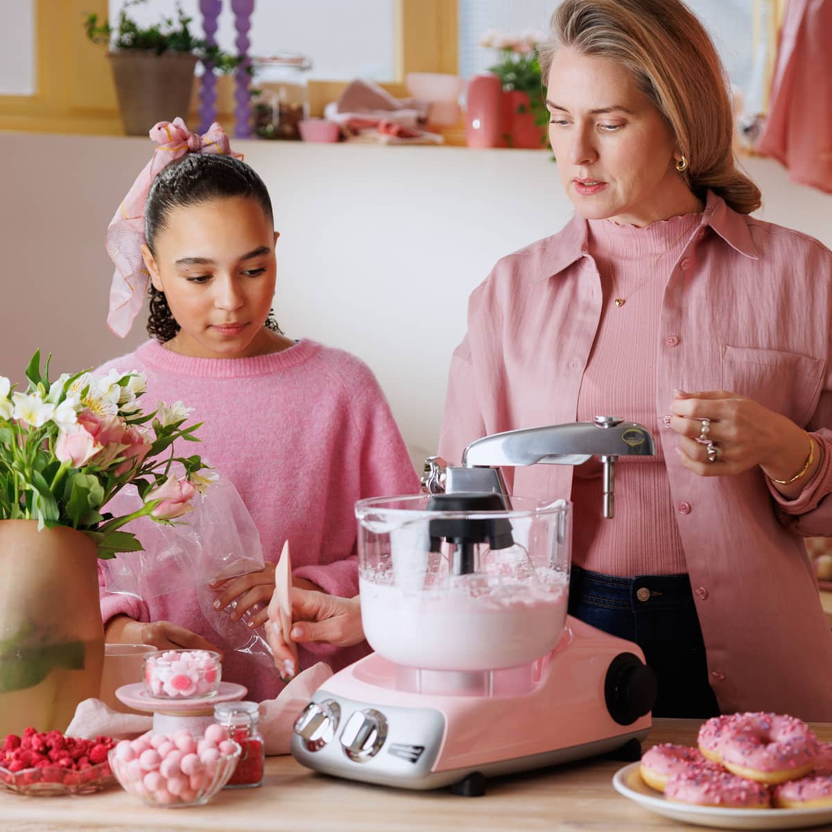 Ankarsrum Assistent Original AKM6230CP + Jäätelökone lisäosa Cloudy Pink
