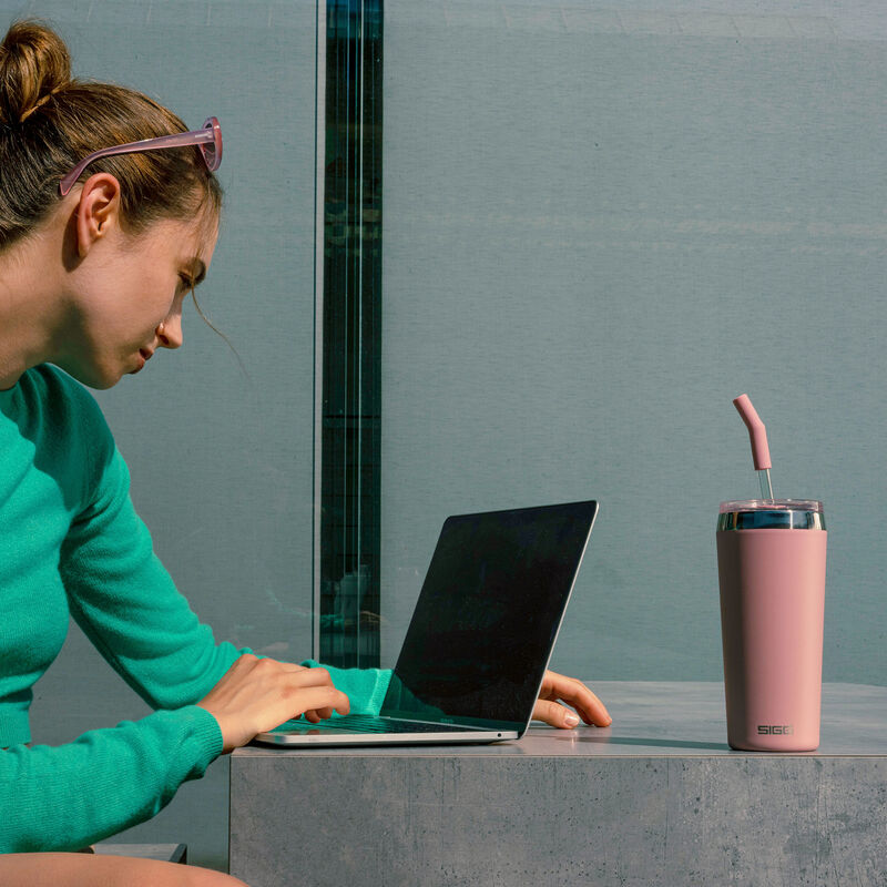 SIGG Helia krus 0,6 liter, lingonberry