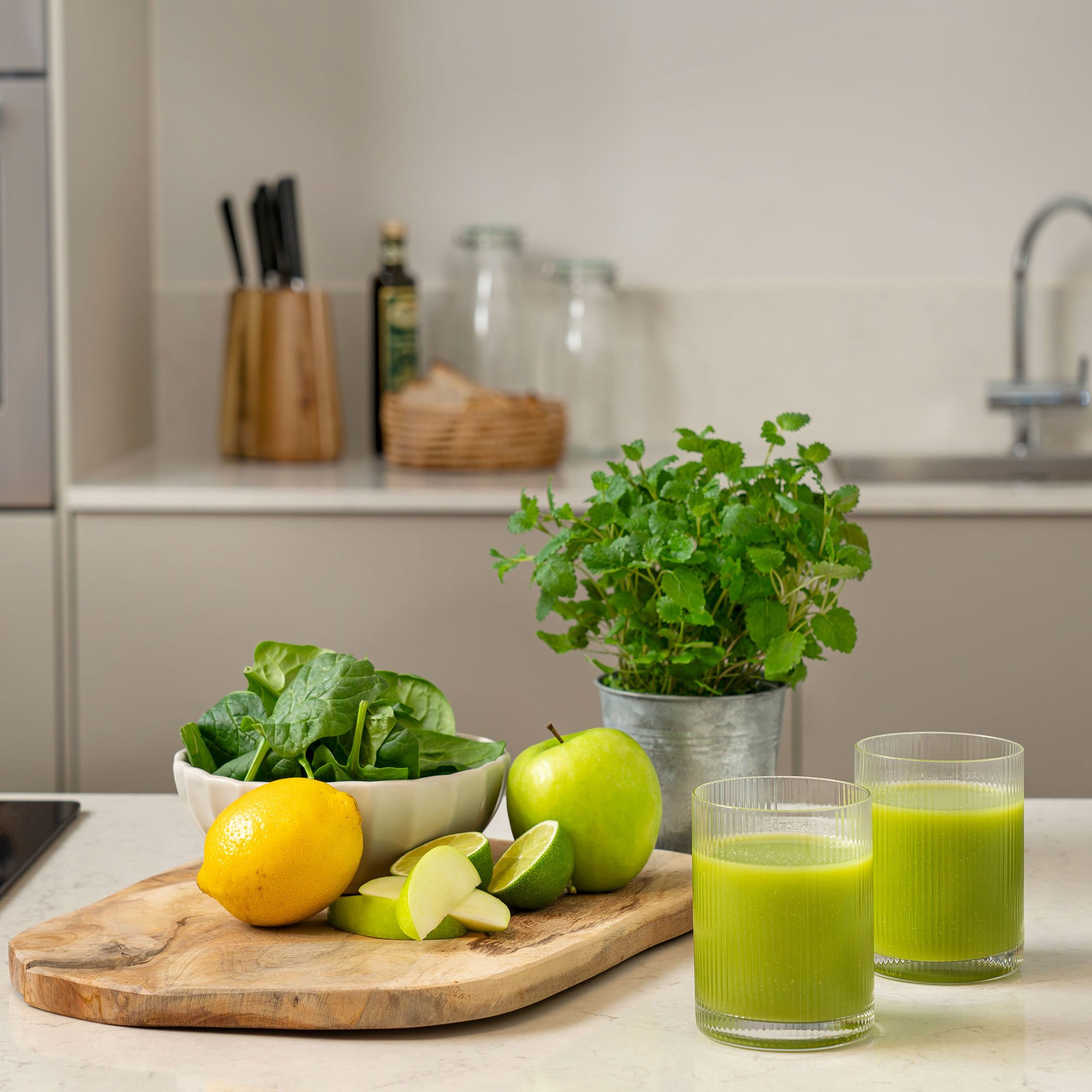 obh-nordica-minimix-blender-700ml-400w-lh1651s0-64249-3