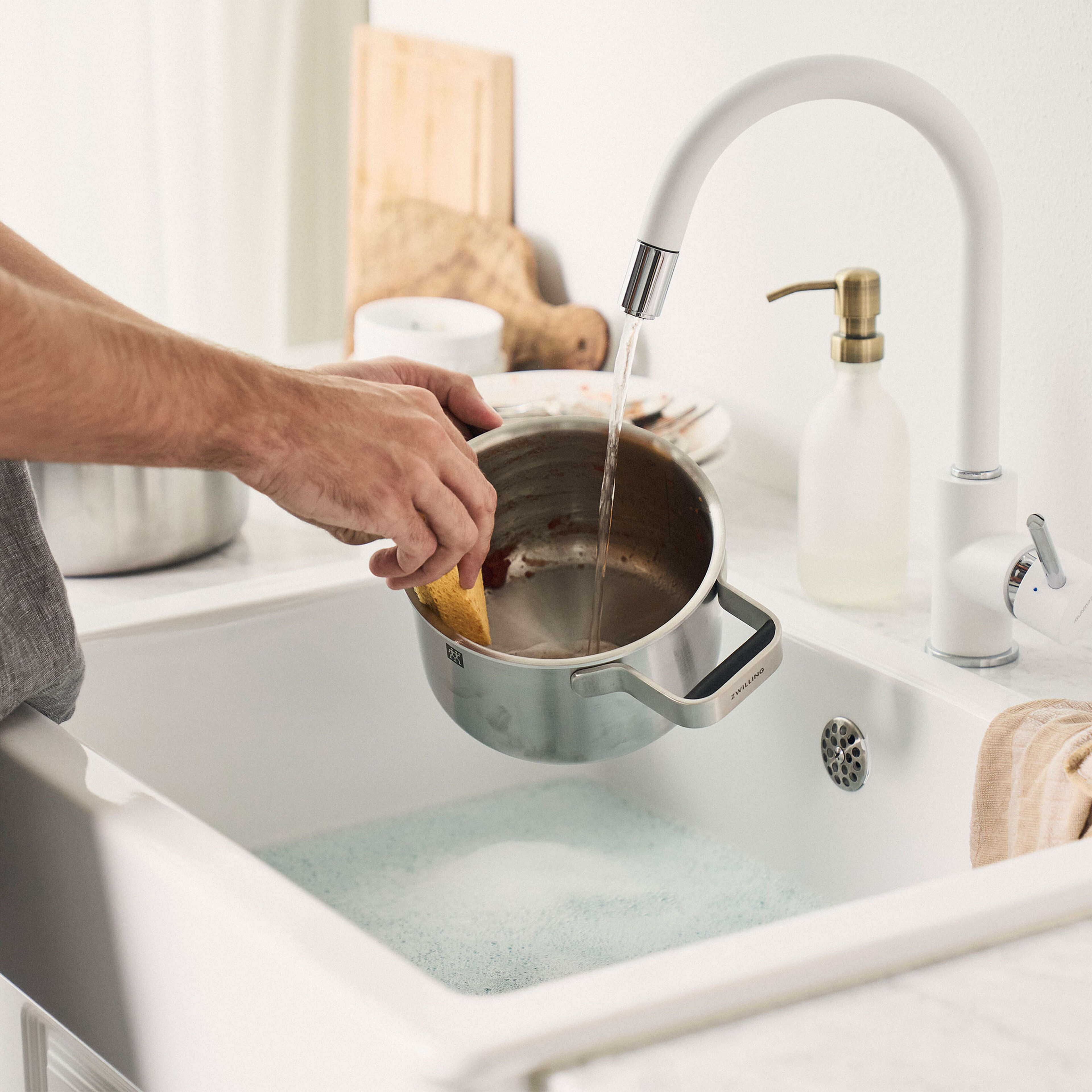 Pure kattilasarja 5 osaa + 4 kantta, ruostumatonta terästä