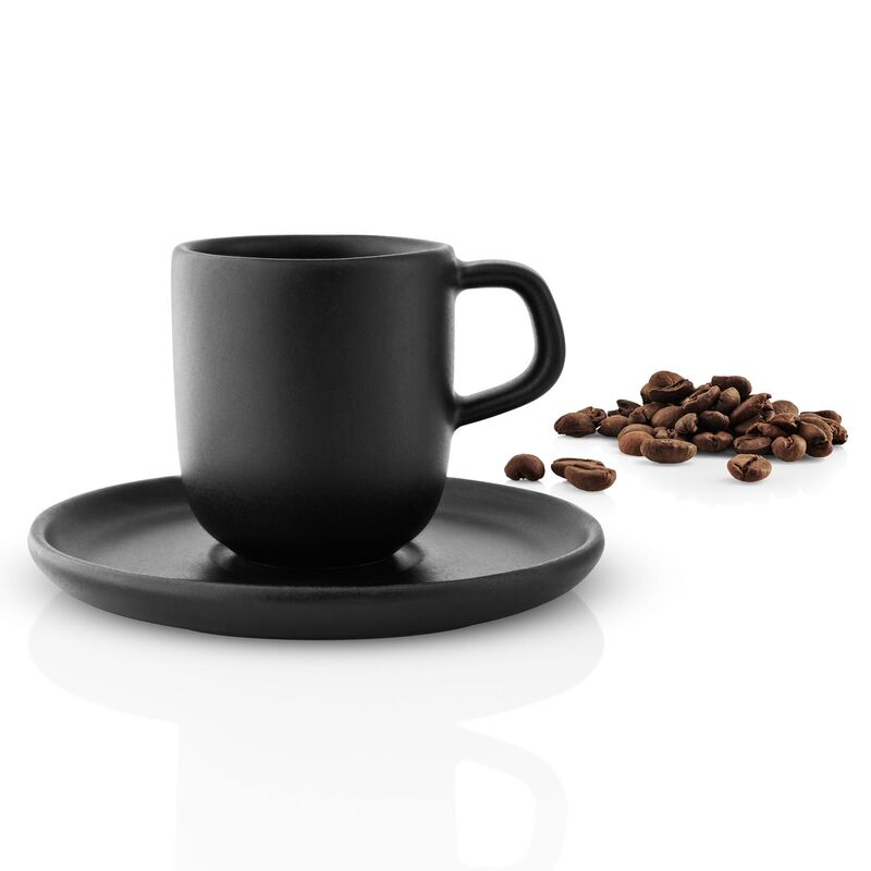 Nordic Kitchen espressokuppi lautasella