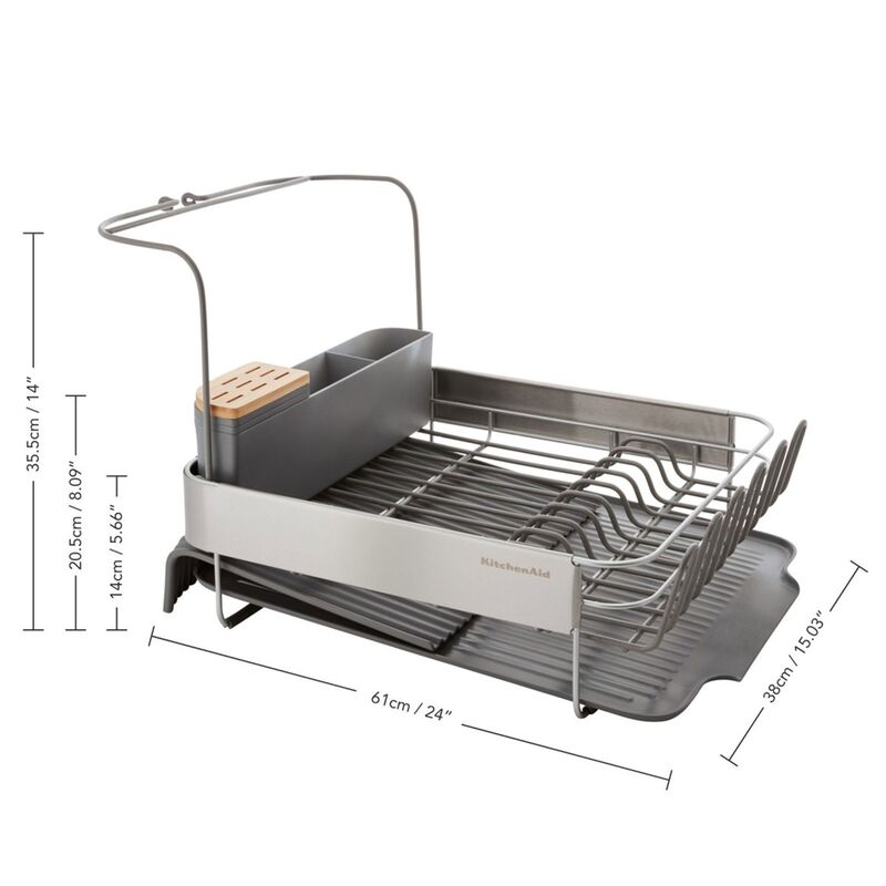 KitchenAid Astiateline kuivatusalustalla