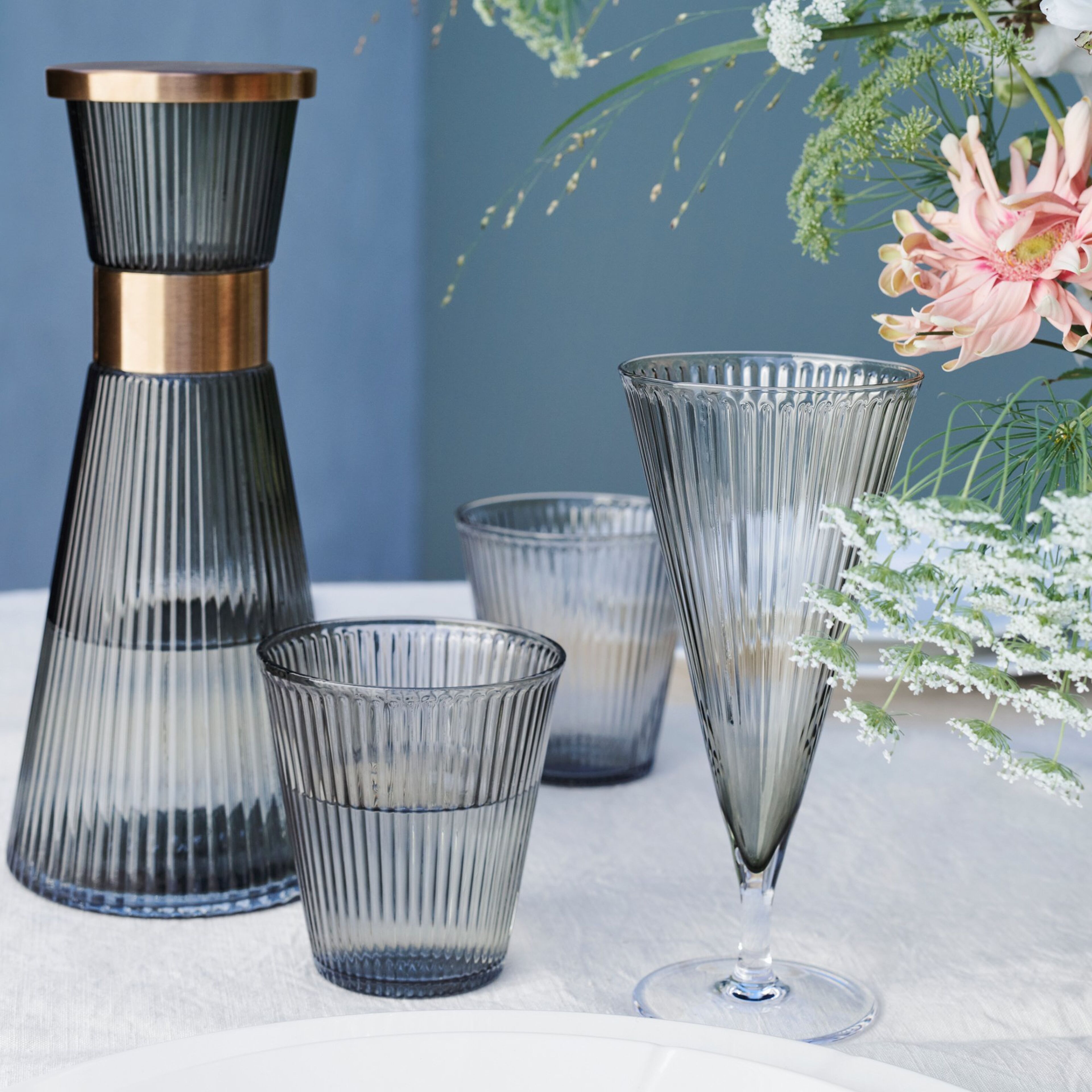 rosendahl-grand-cru-nouveau-champagneglas-smoke-2-stk-25407-61122-6