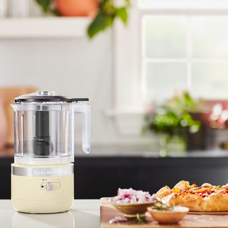 5KFCB519EAC Sladdlös Mini Matberedare, Crème