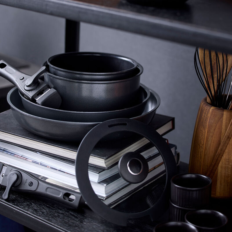 Grytset m. avtagbart handtag 1,1 + 2,4 liter