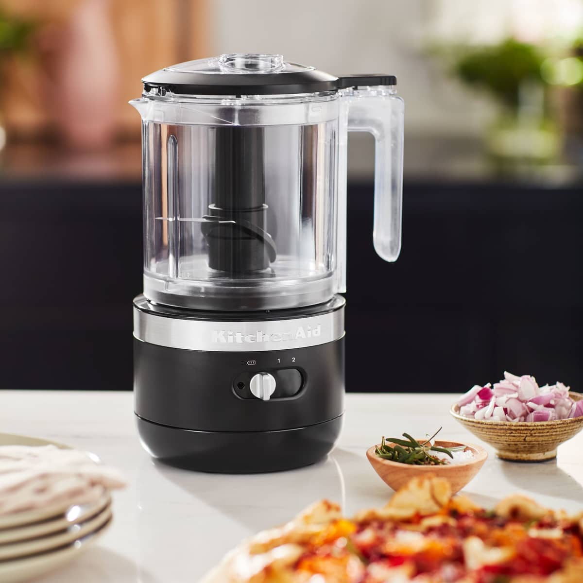 5KFCB519EBM Ledningsfri mini foodprocessor, mat sort