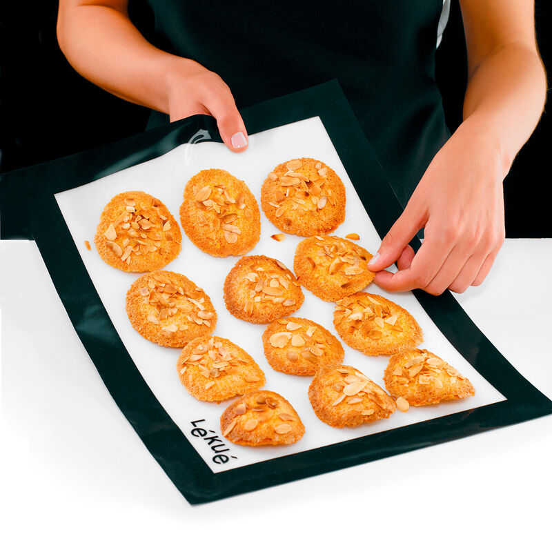 Lasikuidusta valmistettu leivontamatto, 40 x 60 cm