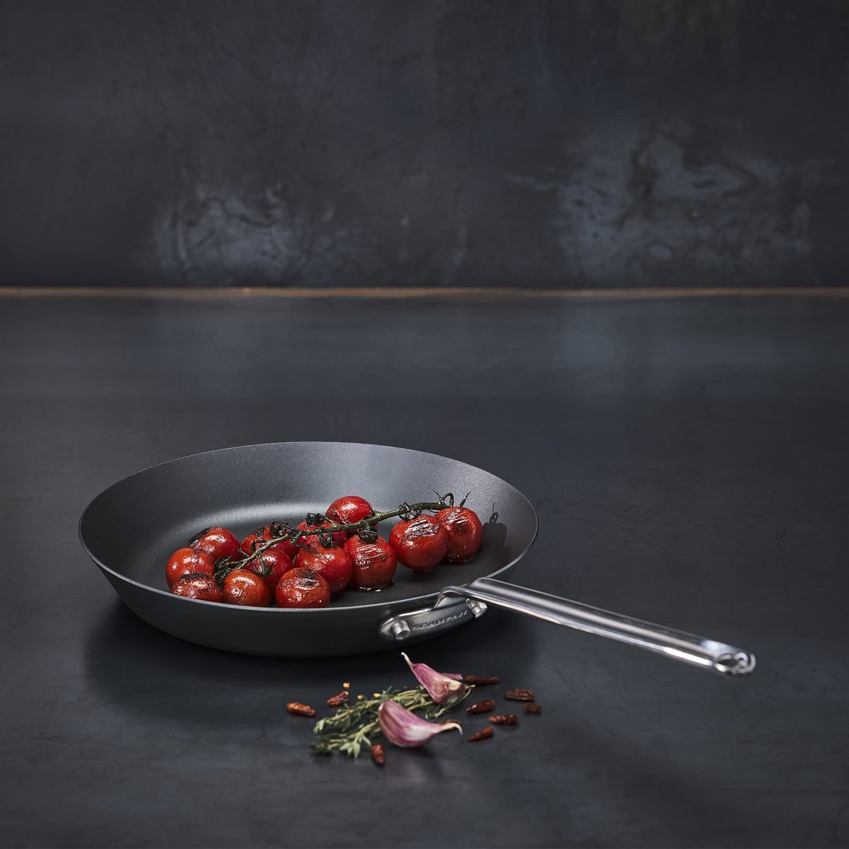 Black Iron Paistinpannu 26 cm, hiiliteräs