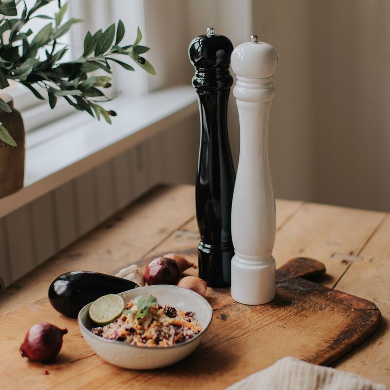 Karou salt-/pepperkvern 40 cm, hvit