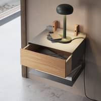 Emendo lampe med Qi trådløs oplader, black