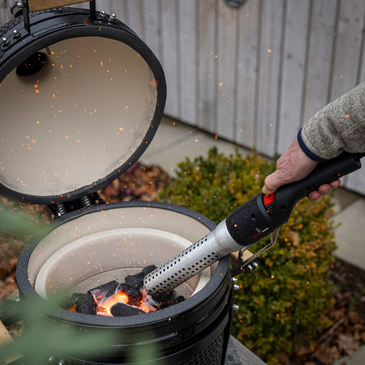 JR 15" kolgrill, svart