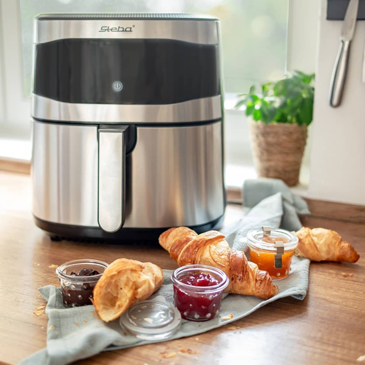 Varmluftsfritös STHF8000FAMILY, 8 liter