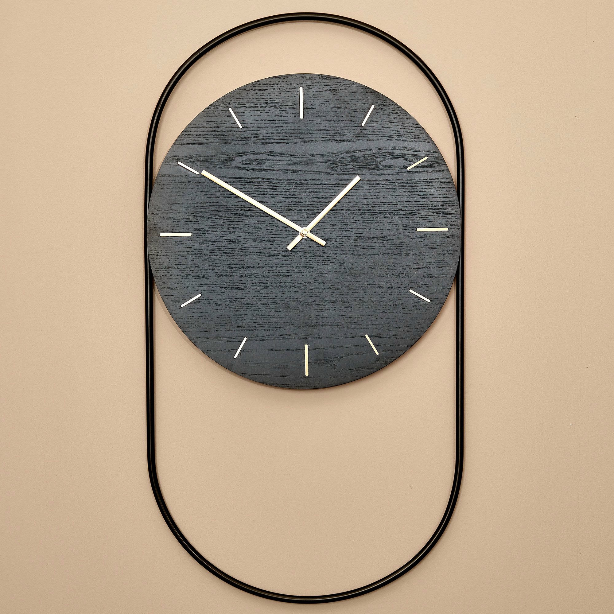 Alternativ bild 1 för Andersen Furniture A-Wall klocka svart/metall