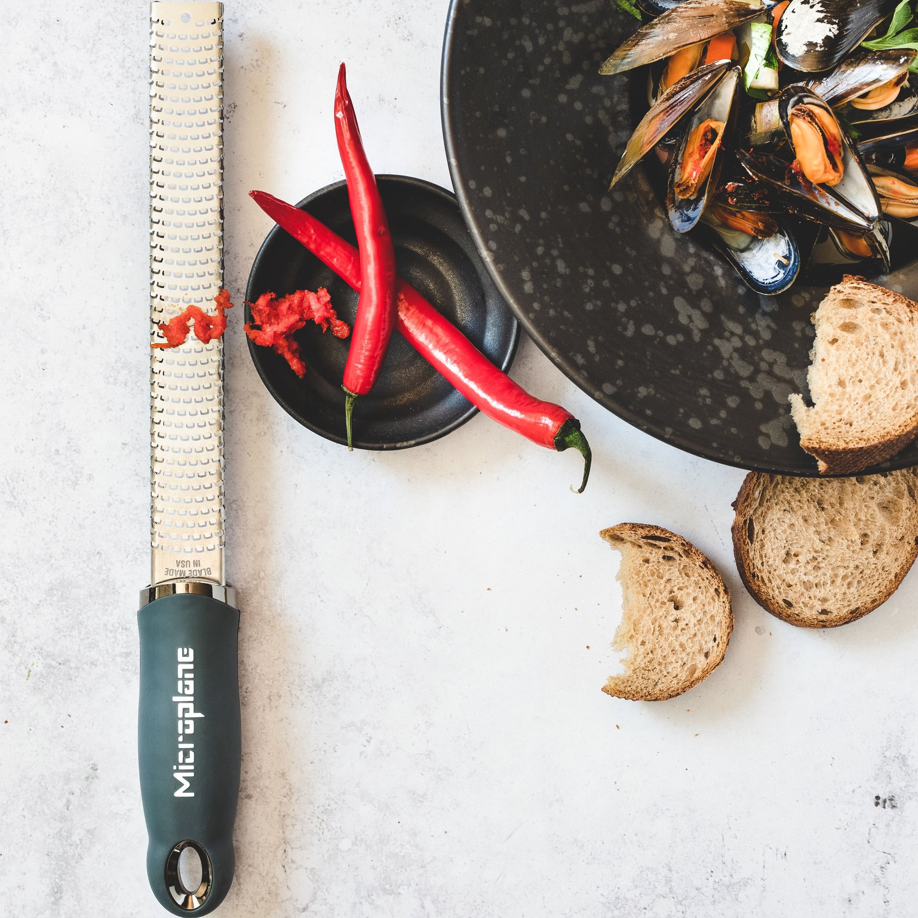 microplane-premium-classic-zester-46923-55494-3