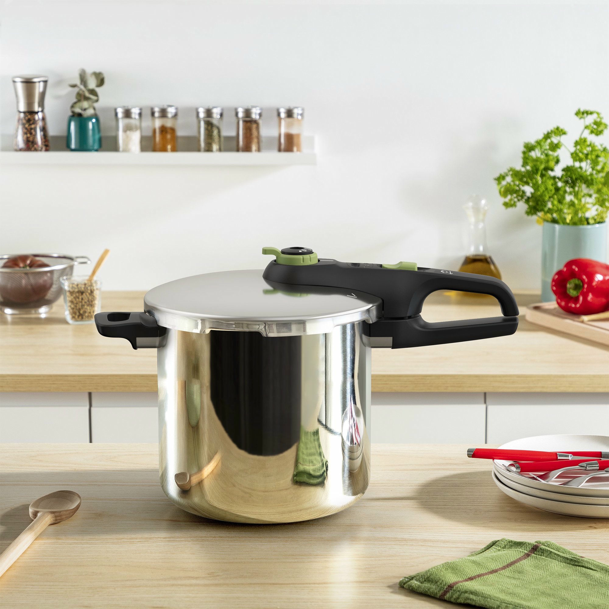 Alternativ bild 1 för Tefal Secure Trendy tryckkokare inkl. ångkorg 8 liter