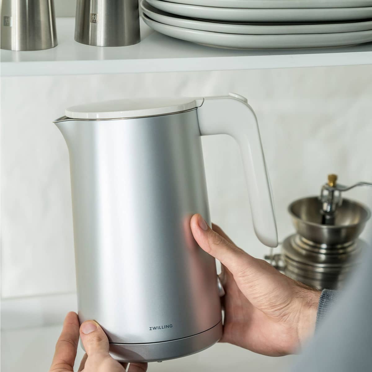 Enfinigy vattenkokare 1 liter, silver/vit