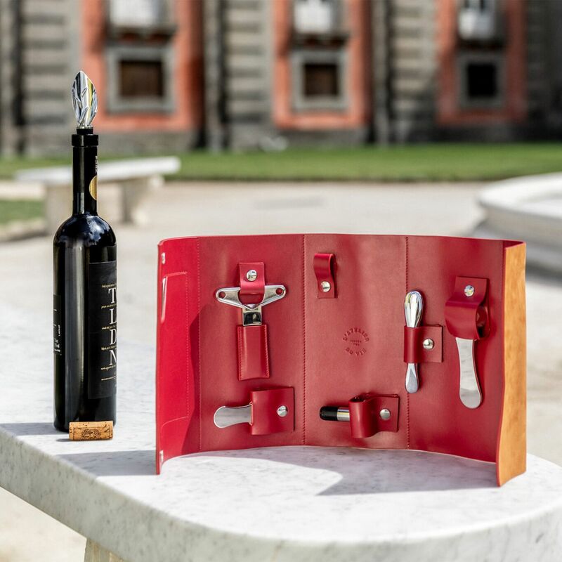 Oeno Collection Nomad viinisetti nahkakotelossa