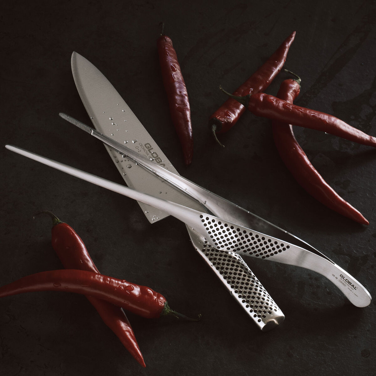 Knivset 2-delar, G-2 kockkniv + GS-28 matpincett