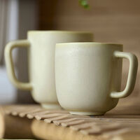 Villa Collection Shoku muki korvalla 33 cl, soft beige