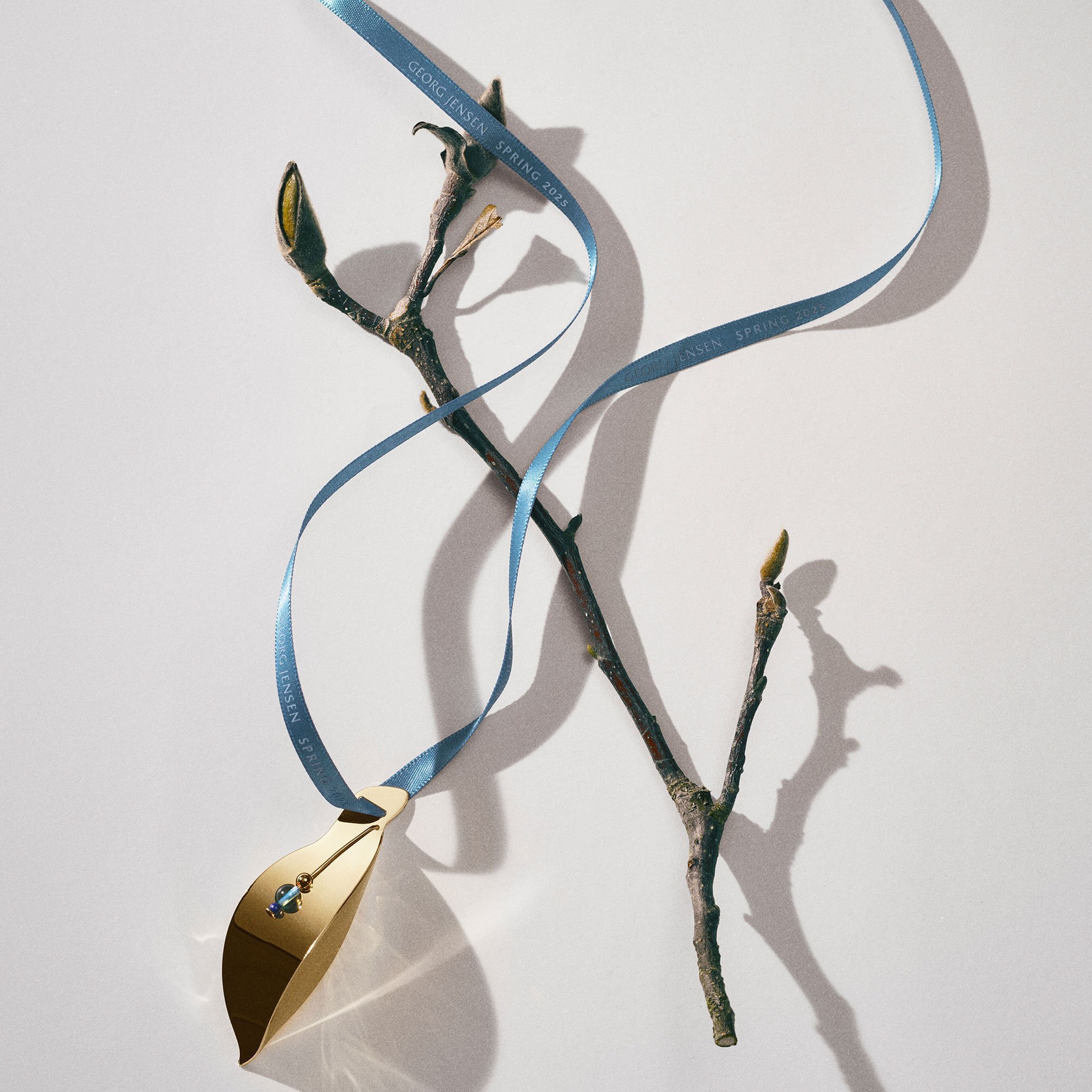 Spring 2025 prydningsblad, 18K guld