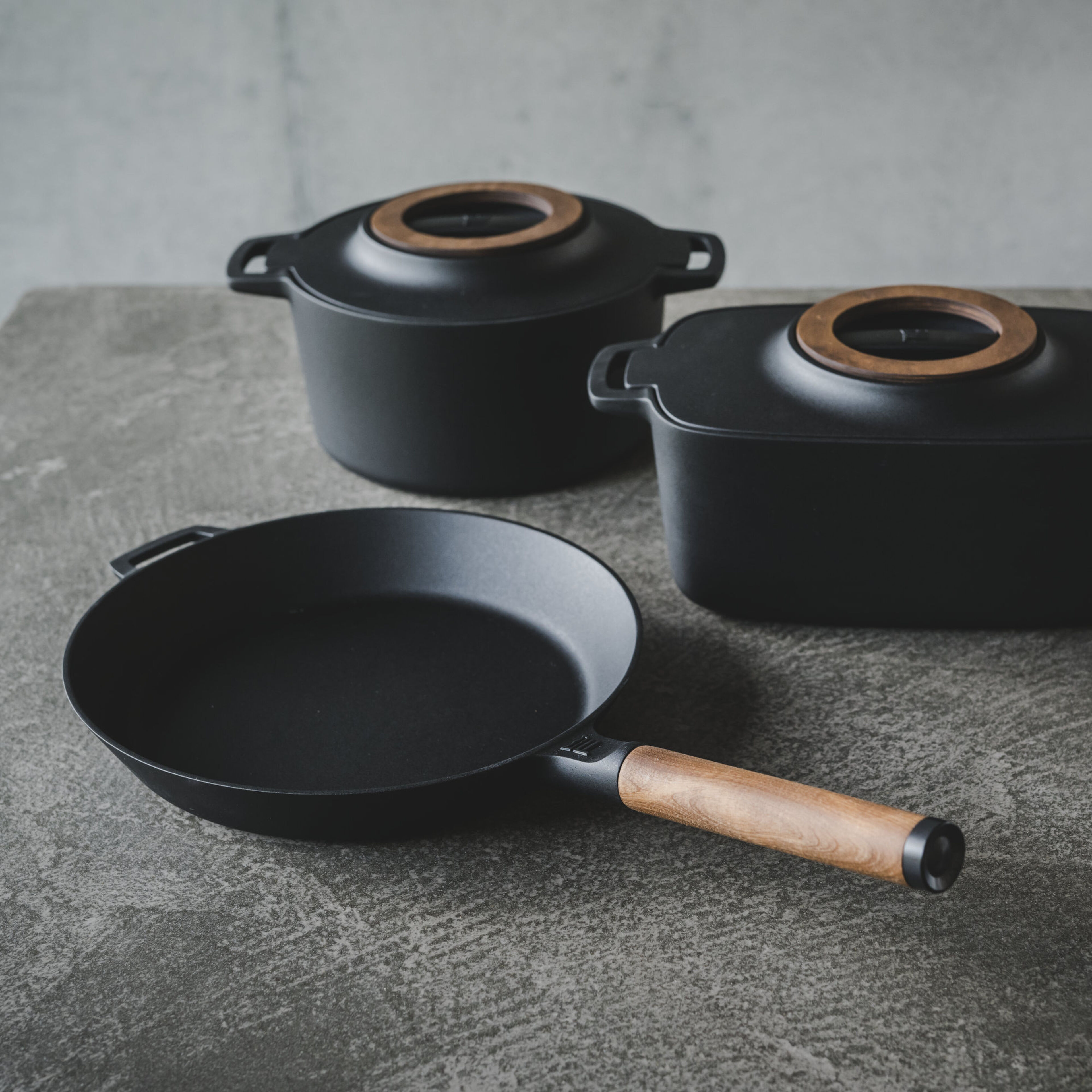 fiskars-norden-oval-gryde-stoebejern-5-l-1026567-28387-6