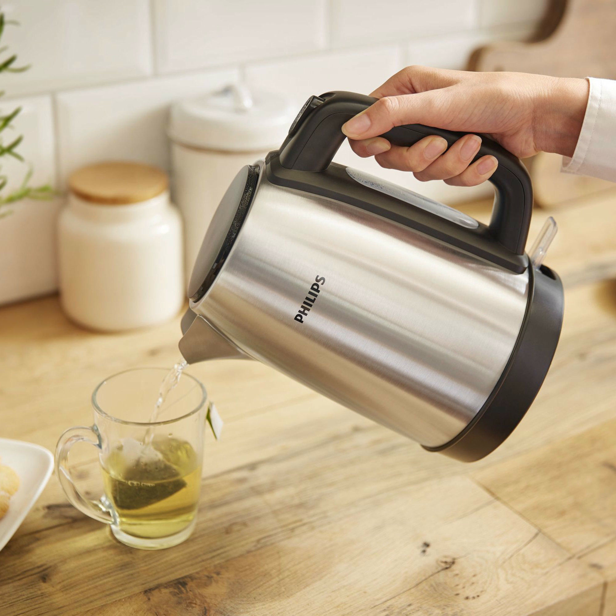 Alternativ bild 1 för Philips HD9350/90 Vattenkokare, 1,7 liter, metall
