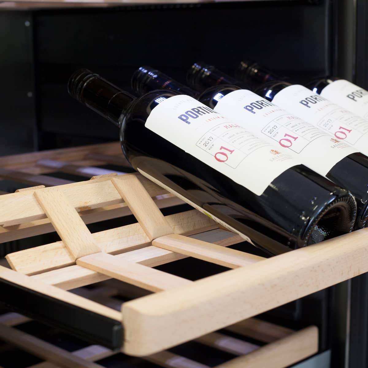 WineComfort 1800 Smart -viinijääkaappi