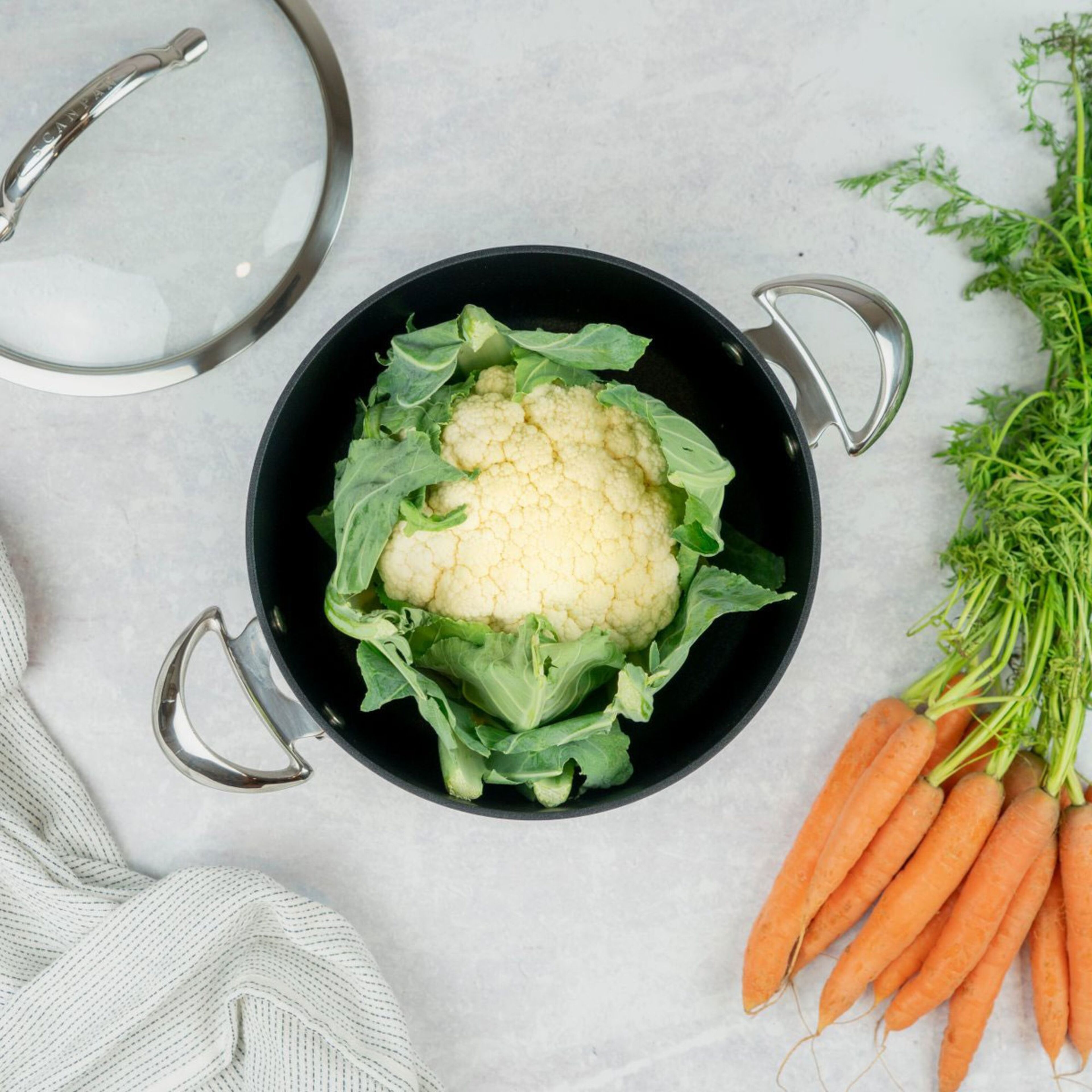 scanpan-haptiq-gryta-med-lock-4-8-l-sp-6001252400-44711-5