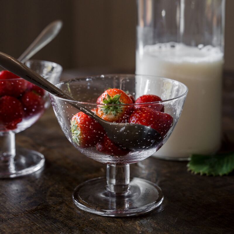 Skål på fot 10x8,5 cm 2-pack, bubbligt glas