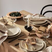 Kulho (medium), tiikki