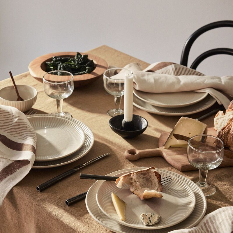 Kulho (medium), tiikki