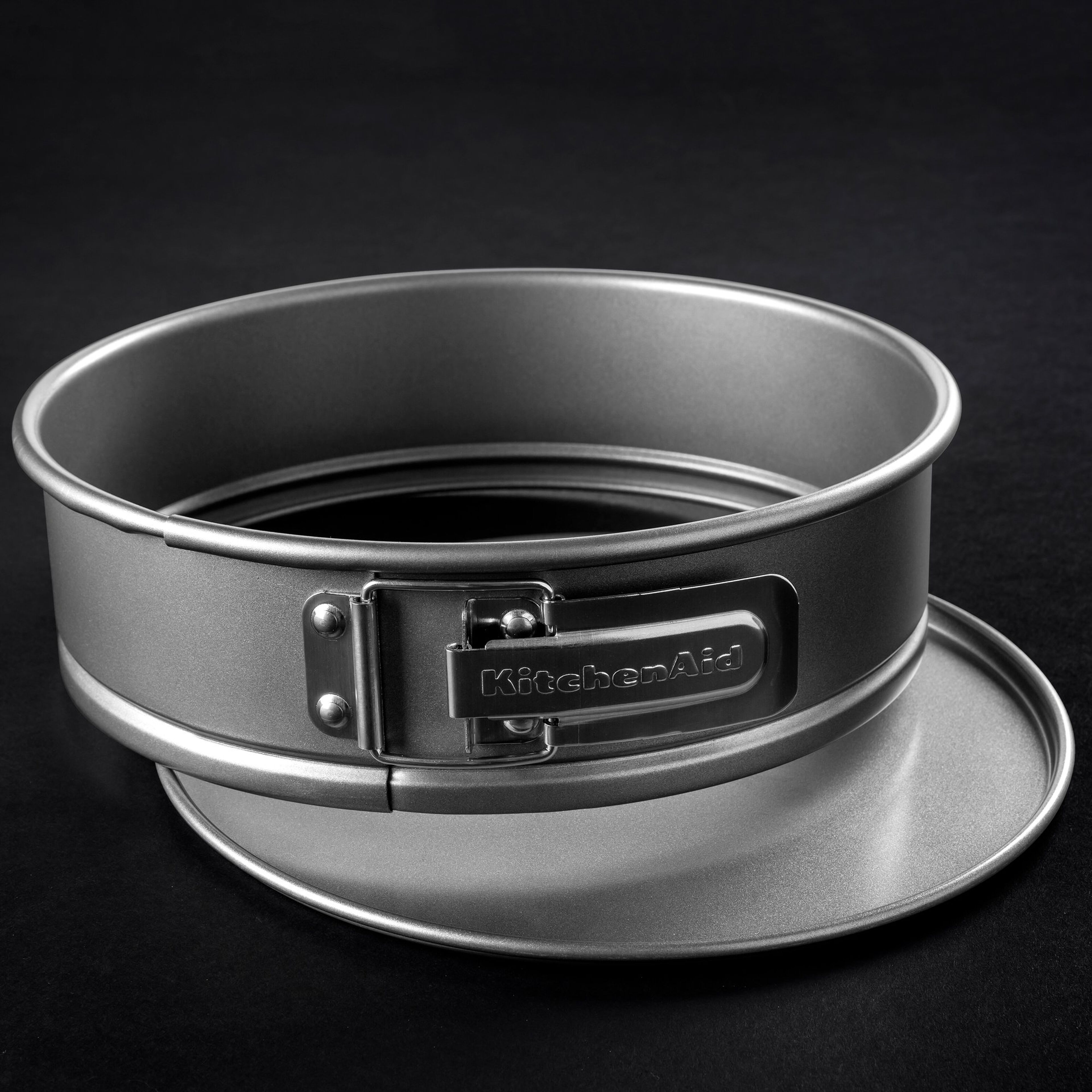 kitchenaid-bakeware-springform-24-cm-cc003295-001-44354-2