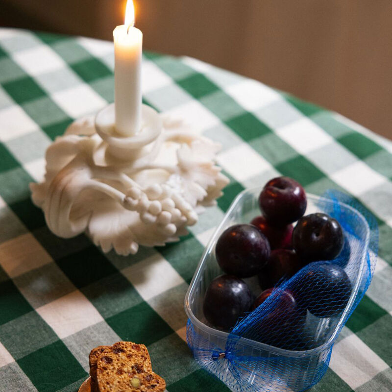 Elsa bordsduk 180×145 cm, grön/beige