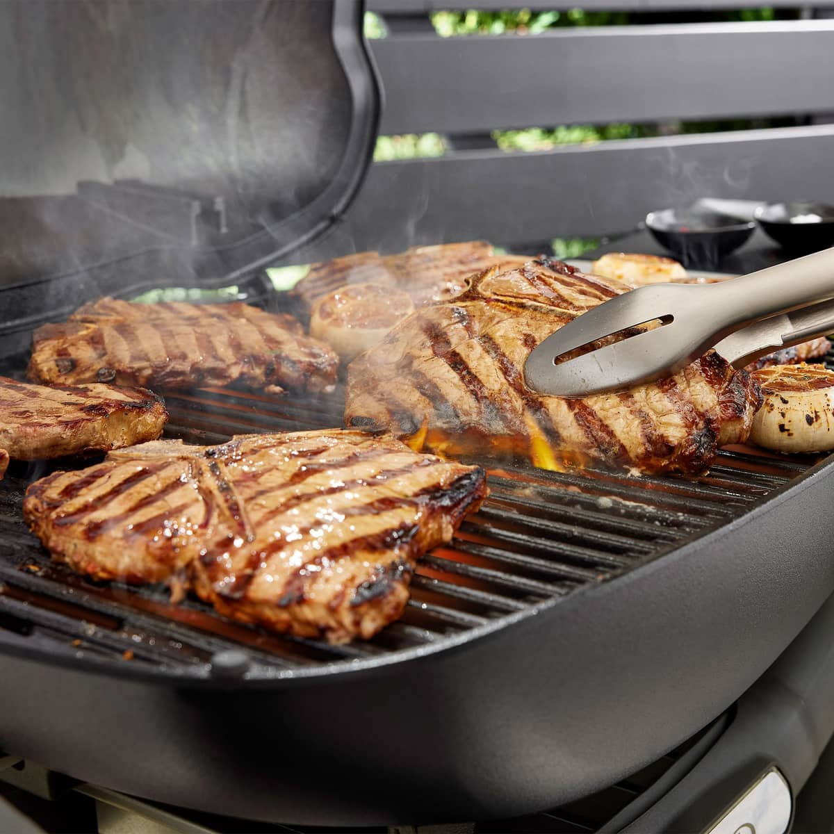 Q3200N+ Gasgrill med vogn