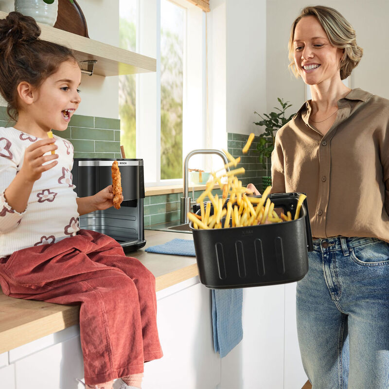 MAF671B0 Serie 6 airfryer 7,2 litraa, musta