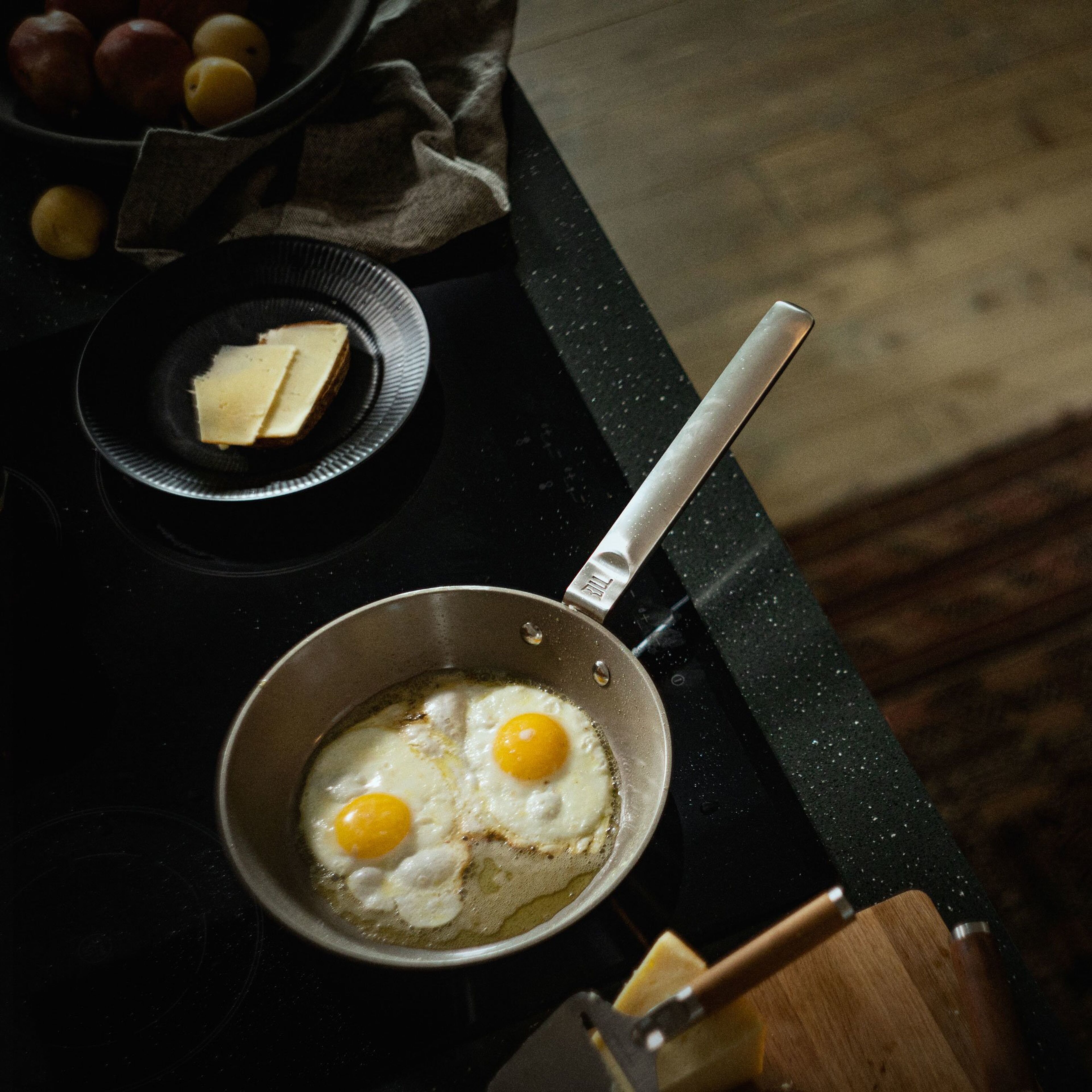 fiskars-norden-stegepande-1067633-63424-6