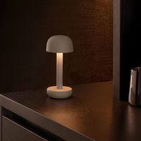 The Humble Two bordslampa, ivory
