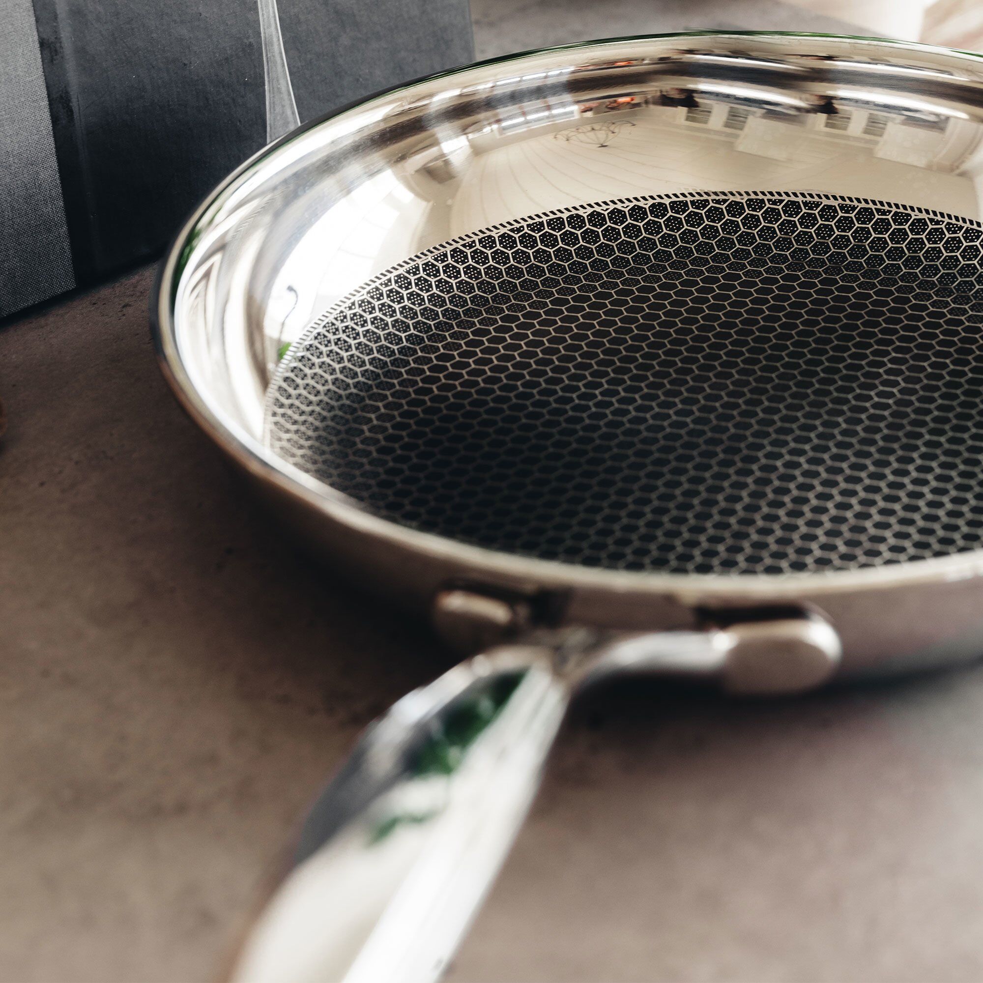 heirol-steelsafe-stegepande-24-cm-he-81924-67010-4