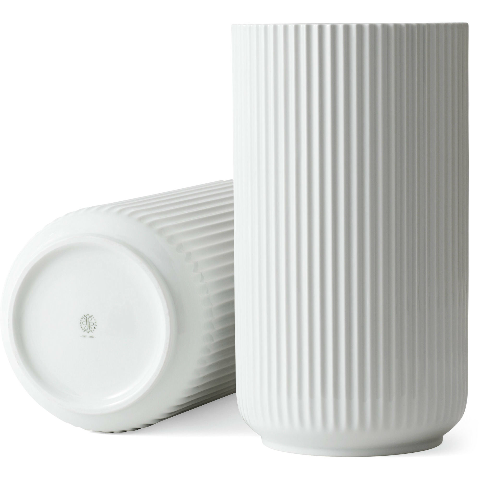 Lyngbyvasen 38 cm., porcelæn – hvid