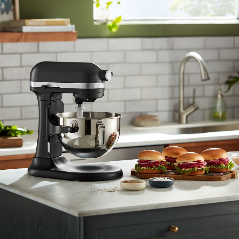 Køkkenmaskine med løftearm 5,2 liter, matsort