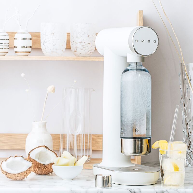 Hiilihapotuslaite, matta valkoinen