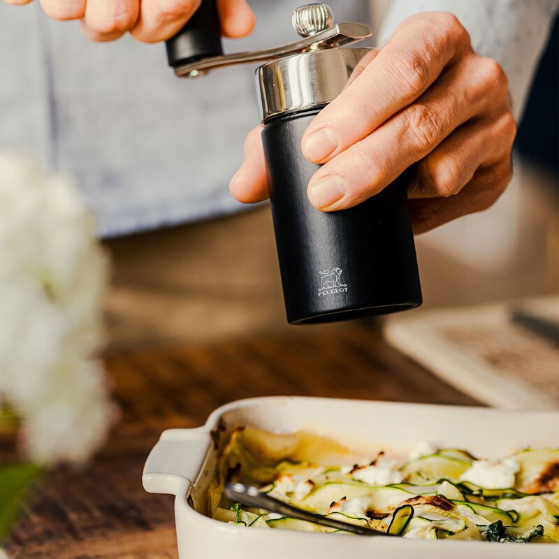 Isen-muskottimylly, 15 cm, mattamusta